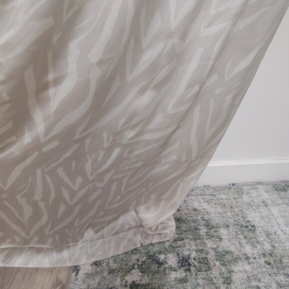 Share ✨ GAP Scoop Neck Maxi Dress – Size 4 ✨ - Picture 4 of 16